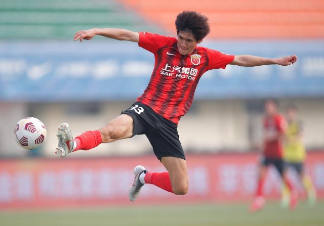 bb体育-【中超】刘祝润一锤定音 海港1比0胜广州队锁定亚军